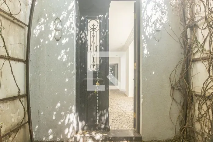 Casa à Venda - Vila Nova Conceição, 2 Quartos, 103 m2