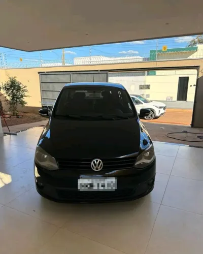 Volkswagen Fox 1.0 MI Total Flex 8V 5P 2011