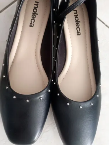 Sapatos novos na caixa c nota fiscal!! Moleca! Tamanho 39 conforto 