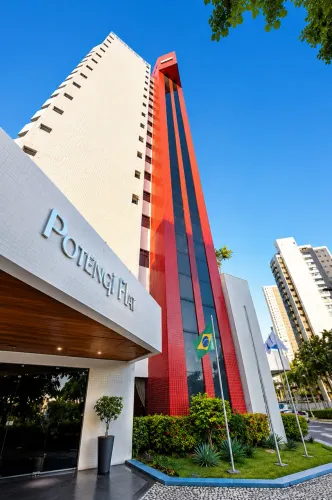 Apartamento, 2 quartos, 56 m², 1 vaga no Petrópolis em Natal