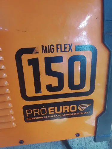 Máquina de solda pro euro nova pouco uso