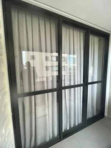 Porta de Correr Alumínio Preto 3 Folhas - 2,30 x 2,60