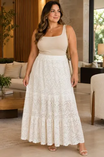 Linda saia em crochê marca Pool
