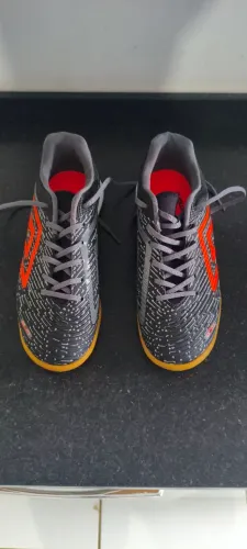 Chuteira futsal umbro masculina 