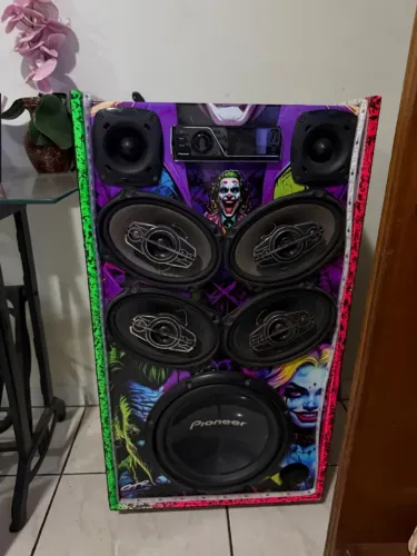 ? VENDO CAIXA DE SOM COMPLETA ?