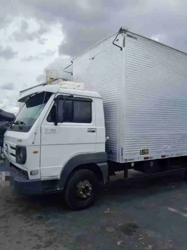 Caminhão wolkswagem delivery baú