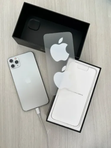 iPhone 11 ProMax 256 gb