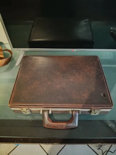Maleta antiga anos 70