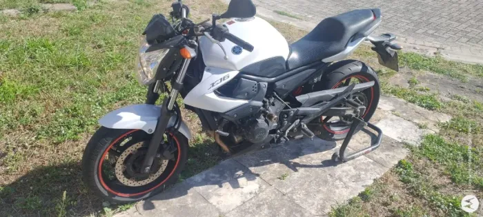YAMAHA XJ6 N 2012