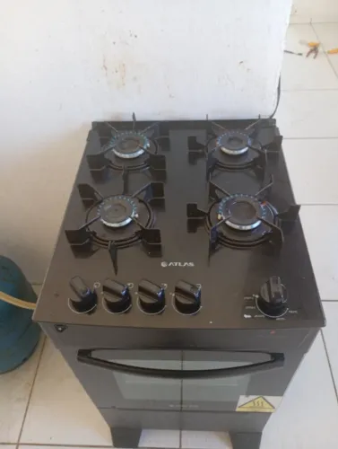 Fogão 4 bocas Mônaco top Glass. 5 meses de uso. Para vender rápido 