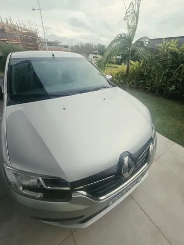 Renault Logan Life Flex 1.0 12V 4P Mec. 2021