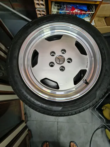 Rodas e pneus AMG MERCEDES BENS 
