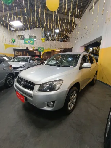 Toyota RAV4 2.4 4X2 16V 170cv Aut. 2011