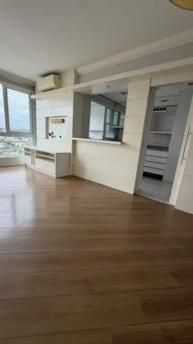 Imóvel para aluguel com 71 metros quadrados com 2 quartos em Jardim Botânico - Porto Alegr
