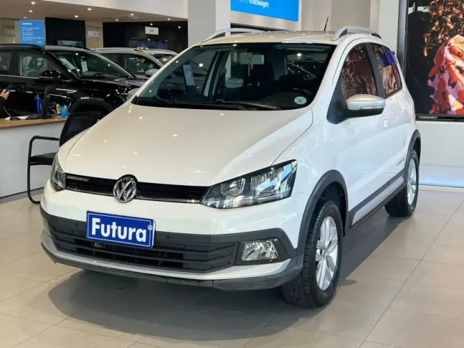 Volkswagen Crossfox 1.6 MI Total Flex 8V 5P 2016