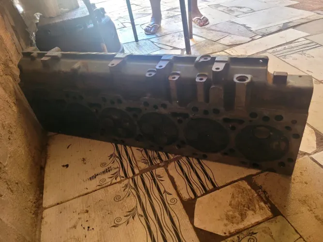 Cabeçote motor Cummins ISC