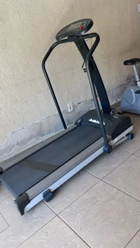 Vendo esteira elétrica