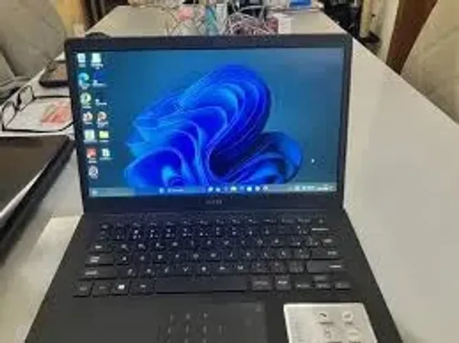 Notebook Ultra Ub230