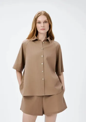 Camisa Feminina Manga Curta Evasê Marrom Claro - Hering