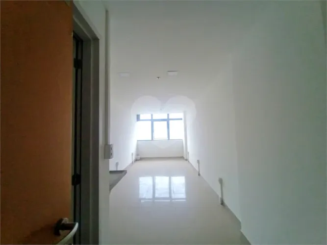 Aluga -se Sala Comercial Nova no Alfa Corporate São Cristóvão