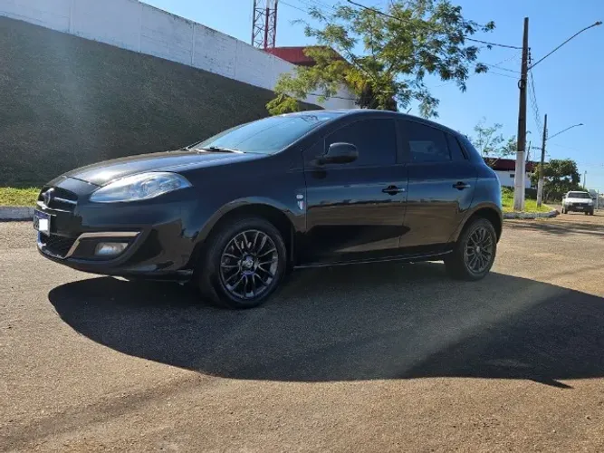 Fiat Bravo Essence 1.8 Flex 16V 5P 2016