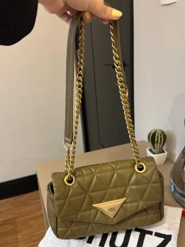 Bolsa Schutz Matelassê Verde 