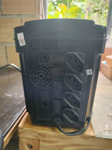 Vendo Nobreak 700kva