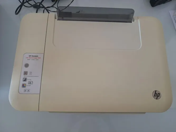 Impressora e Digitalizadora HP DESKJET
