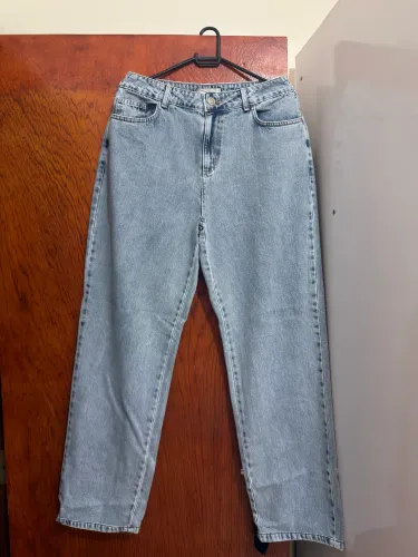 Calça jeans  42