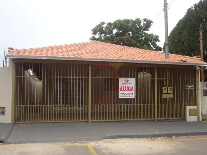 Casa com 3 quartos para alugar, 150 m² - Jardim Nova Era - Aparecida de Goiânia/GO