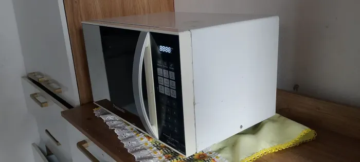 Microondas Panasonic 25L