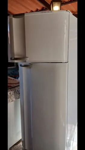 Geladeira Semi Nova