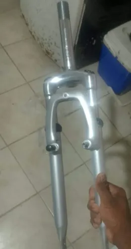 Garfo amortecedor