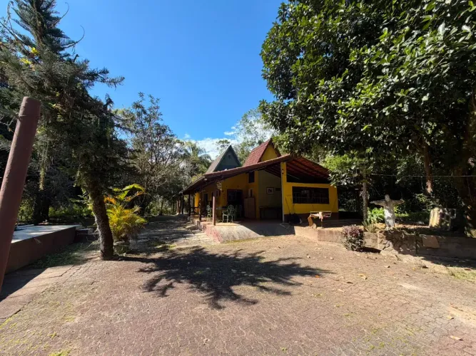 Chácara para venda com 4 quartos no bairro Armando Cunha - Peruíbe - SP