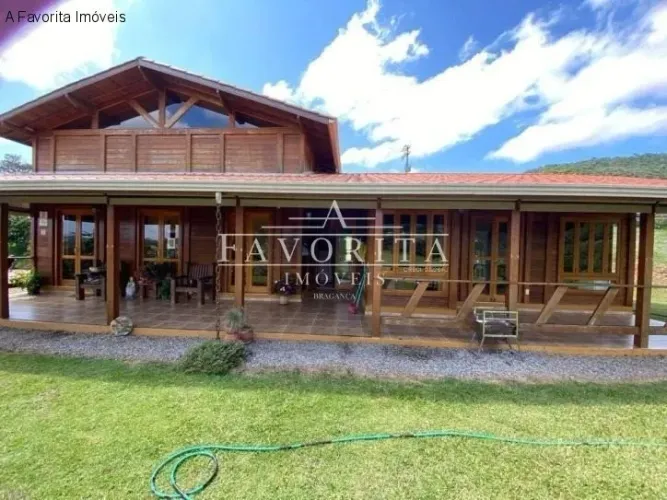 Propriedade em Piracaia com Chalés e Vista Panorâmica - Ideal para Pousada ou Retiro