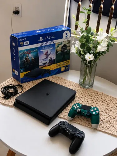 PS4 slim PS4 Slim com SSD 1,5TB +14 jogos