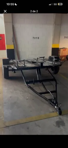 Vendo Carretinha Basculante