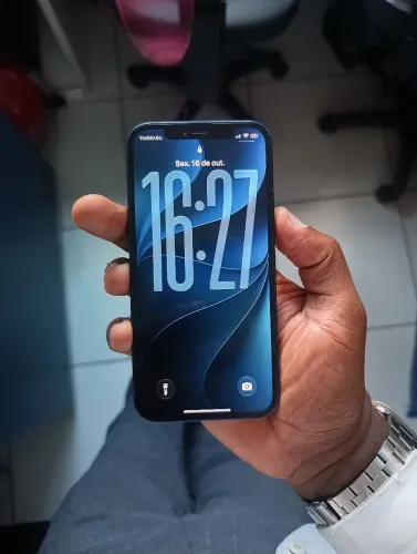 iPhone 12
