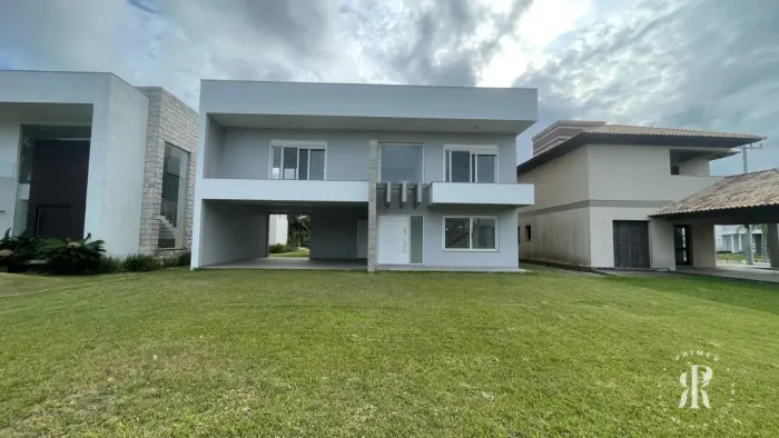 Lindo Sobrado no Condomínio Golden River em Imbé/RS.