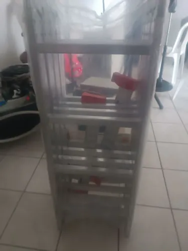 Escada Articulada de alumínio 4X4 com 16 degraus Dobrável. A melhor do mercado