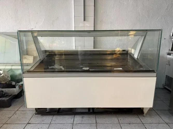 PRODUTORA PARA GELATO SORVETE ISA CARPIGIANI