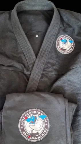 VENDO KIMONO A3