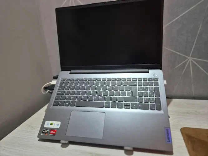 Notebook gamer - lenovo ultrafino ideapad 3