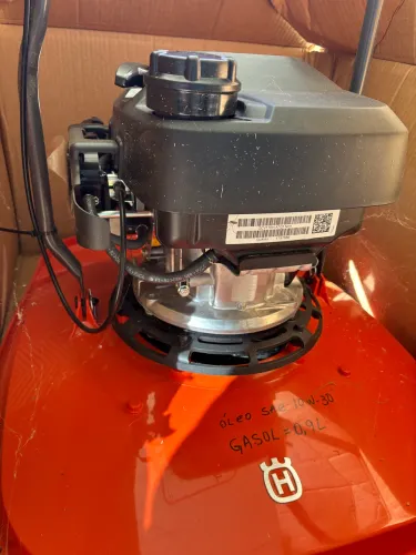 CORTADOR FLUTUADOR DE GRAMA HUSQVARNA