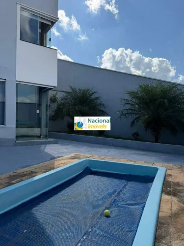 Excelente casa no Colina Verde - inteira com móveis planejados!!