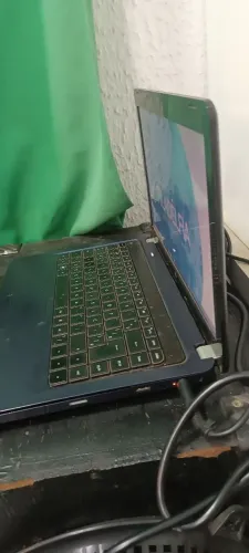 Vendo Notebook Hp G Series G42 I3 4gb 320gb preto Windows 10 (Usado)