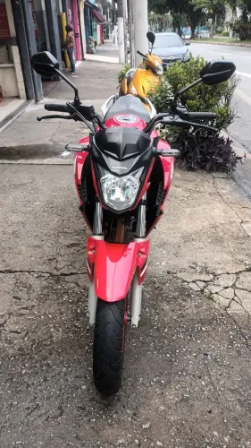 VENDO HONDA TWISTER 250 ABS NOVINHA