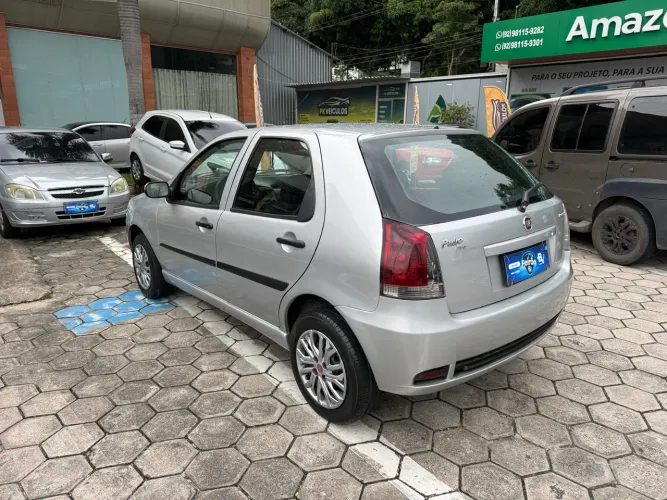 Fiat Palio 1.0 Economy Fire Flex 8V 4P 2011