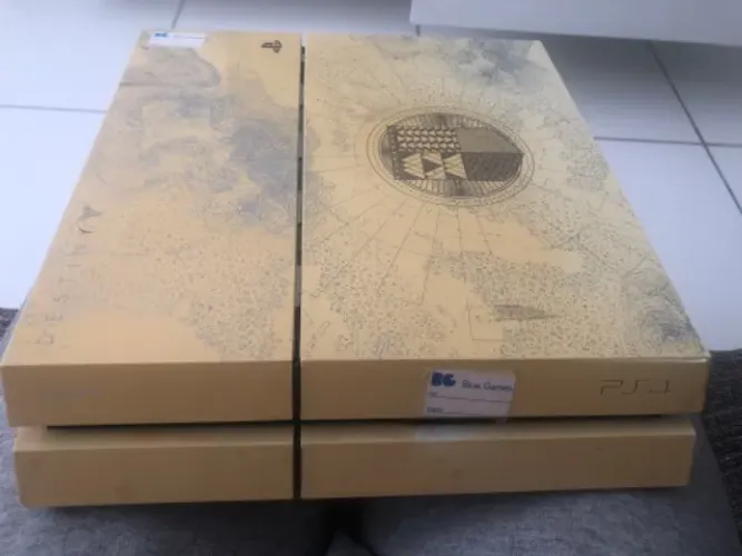 Ps4 fat para retirada de peças ou tente consertar.