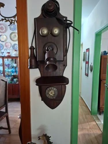 Telefone antigo funcionando 